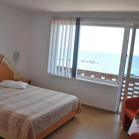 Egreta Hotel 3*