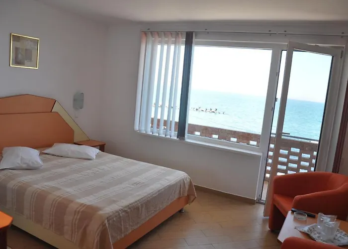 Egreta Hotel 3*